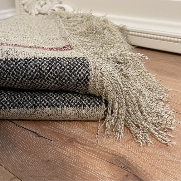 MRSALLIEXO— SOLD OUT - Picture 10 of 10